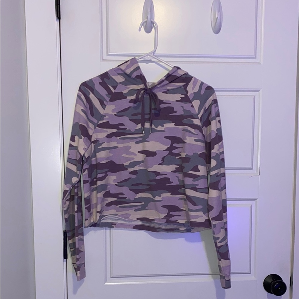 Wild Fable Camouflage Hooded Women's Crop Top